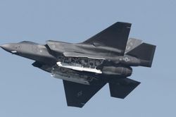 Mỹ và UAE âm thầm mua bán F-35 sau lưng Israel
