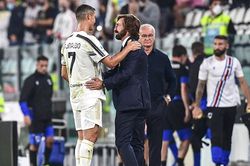 Juventus thắng trận đầu với Pirlo: Những tia sáng đầu tiên...