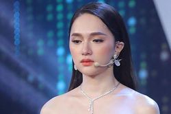 Hương Giang từng bị khán giả khó chịu 'cầm đá ném' vì hát lót cho Khắc Việt