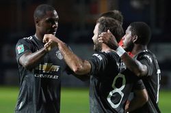Bóng đá hôm nay 23/9: MU thắng dễ ở cúp Liên đoàn. Barca đồng ý để Suarez tới Atletico