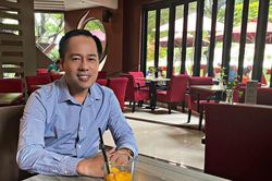 GS. TS. Huỳnh Văn Sơn: Học sinh sử dụng điện thoại trong lớp học, không thể không quản được thì cấm!