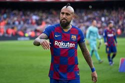 Tiền vệ Vidal chính thức gia nhập CLB Inter Milan
