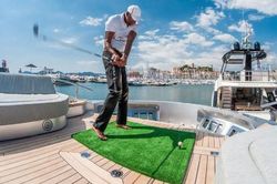 Sốc với thú chơi golf 'khác người' của giới siêu giàu