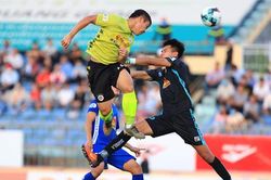 Kết quả V-League vòng 12: Viettel 1-0 Sài Gòn, Quảng Nam 2-2 Hà Nội, TPHCM 5-1 Nam Định