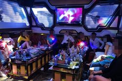 Kiểm tra quán karaoke Victoria ở quận Bình Tân, phát hiện 33 'dân chơi' dương tính chất ma túy