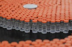 Australia kêu gọi 'trách nhiệm đạo đức' trong việc chia sẻ rộng rãi vaccine Covid-19