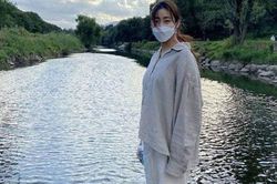 Tình cũ Hyun Bin lộ diện với sắc vóc khác lạ sau đám cưới riêng tư cùng bác sĩ Đông y
