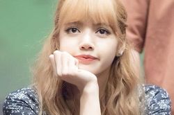 Top 5 idol nữ có đôi mắt đẹp nhất Kpop: Lisa (BLACKPINK) mê hoặc với vẻ đẹp long lanh, Jihyo (TWICE) thu hút mọi ánh nhìn