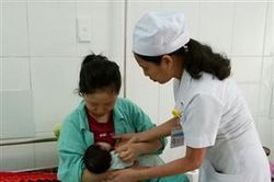 Quan tâm, hỗ trợ nuôi con bằng sữa mẹ