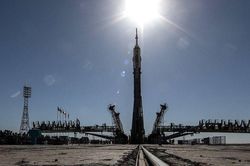 Nga và Kazakhstan bắt tay khởi công xây dựng bệ phóng tàu vũ trụ Zenit-M