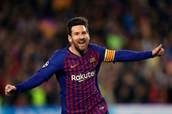 Barca 4-0 Villarreal: Messi lập công