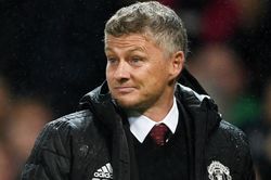 'Solskjaer không muốn hủy hoại MU'
