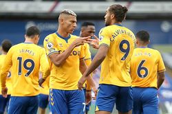 Ancelotti đã thay đổi chóng mặt Everton