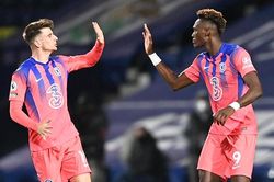 Chelsea: Điểm 10 tinh thần, điểm 0 hàng thủ