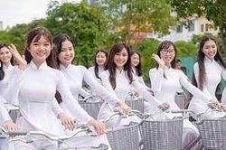 SV sư phạm được hỗ trợ tiền đóng học phí, chi phí sinh hoạt