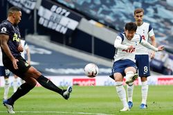 Mourinho lo sốt vó mất Son Heung-min ở đại chiến MU