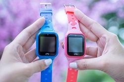 Đồng hồ định vị trẻ em và những lý do bố mẹ nên sắm tại Di Động Việt?