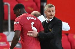 Sự nuông chiều của Solskjaer có thể làm hại Pogba