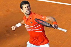 Novak Djokovic: Đối thủ lớn nhất là... chính mình