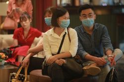 Đêm không ngủ mong trời sáng đưa con đi thi Sơ khảo phía Bắc Hoa hậu Việt Nam 2020