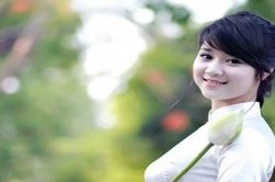 Gia đình hưng thịnh nếu cưới phụ nữ có 3 đặc điểm này