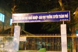 Bến Tre: Làm rõ vụ việc nhóm nữ sinh đánh bạn tại lớp học