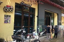 Quản lý quán bar 1900 lên tiếng: 'Người phụ nữ lăn lộn khóc lóc, lột đồ nói chuyện không tỉnh táo, quán cũng không thu tiền của khách'