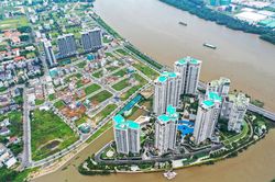 Tiết kiệm và đợi tăng lương, khi nào người trẻ có nhà?