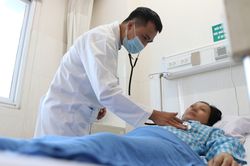 Suýt đột tử vì 2 khối u nhầy di động trong buồng tim