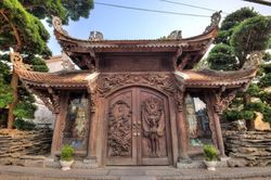 Chùa Vạn Niên: Nét trầm mặc giữa lòng thủ đô