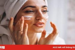 Ngoài da mặt, đâu là những vùng cơ thể cần được bôi kem chống nắng?