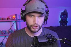 Streamer bị mẹ vợ đuổi ra khỏi nhà vì chơi game 'ma quỷ'