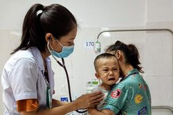 Đắk Lắk quyết ngăn chặn dịch tay chân miệng bùng phát