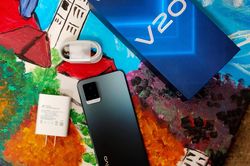 vivo V20: Thiết kế mỏng, trọng lượng nhẹ