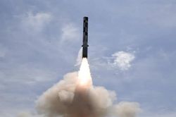 Ấn Độ phóng thành công phiên bản tầm xa tên lửa siêu thanh BrahMos