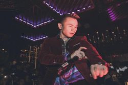 Binz tung 'thính' comeback cực mạnh