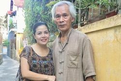 Nhà thơ Nguyễn Khắc Thạch: 'Thơ đẹp như một nỗi buồn'