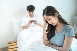 Thấy tôi cầm 3 triệu tiền sinh hoạt của chú, chồng tức giận tuyên bố một câu khiến tôi tái mặt