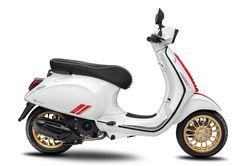 Chi tiết đối thủ mới của Honda SH 150i tại Việt Nam