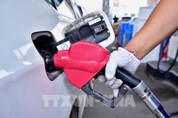 Giá dầu châu Á giảm phiên 1/10