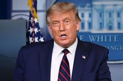 Ông Trump nhập viện điều trị COVID-19