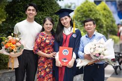 Á hậu Phương Nga tốt nghiệp Đại học với thành tích 'khủng'