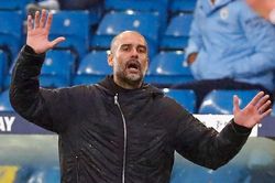Pep Guardiola thất bại vì ám ảnh với bóng đá