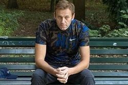 Đức nhất quyết không cho người Nga tiếp cận Navalny