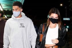 Kendall Jenner ăn tối với cầu thủ bóng rổ