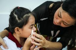 'Đừng đánh mất tuổi thơ của trẻ vì áp lực học Tiếng Việt 1'