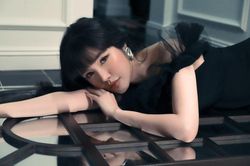 Elly Trần với MV kịch tính chủ đề ngoại tình