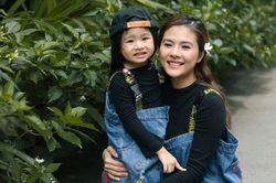 Vân Trang mừng con gái 4 tuổi