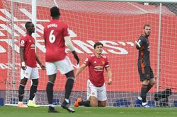 Evra khẳng định nhiều cầu thủ M.U cần... ăn đòn vì chơi tệ
