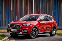 Đánh giá MG HS, đối thủ của Mazda CX-5, Toyota Corolla Cross